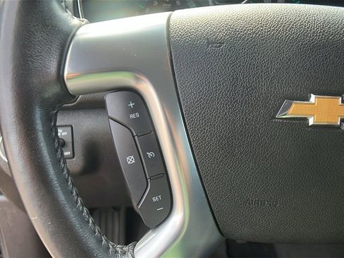 Used 2016 Chevrolet Traverse LT w/ Style and Technology Package image 25