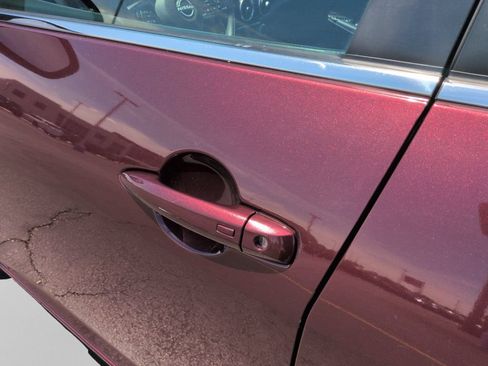Used 2024 Nissan Sentra SV FWD image 16