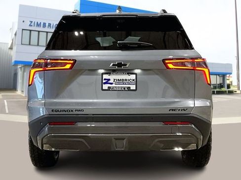 New 2026 Chevrolet Equinox ACTIV w/ Convenience Package III AWD/4WD image 4