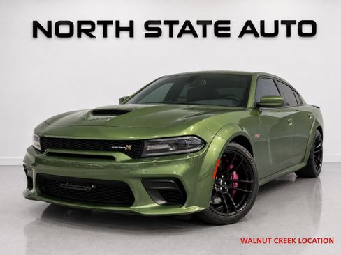 Used 2020 Dodge Charger Scat Pack RWD image 1