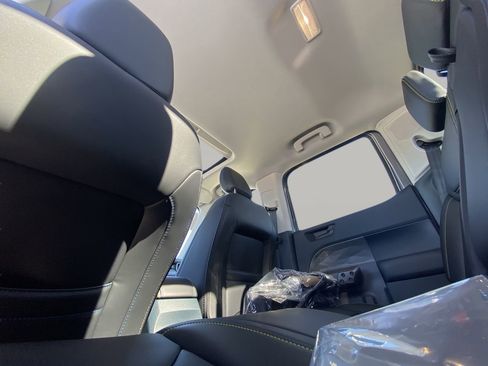 New 2026 Ford Maverick Lobo AWD/4WD image 17