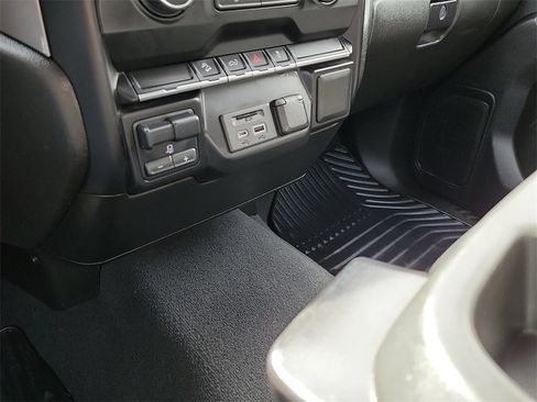 Used 2021 Chevrolet Silverado 1500 Custom Trail Boss w/ LPO, Dark Essentials Package image 25