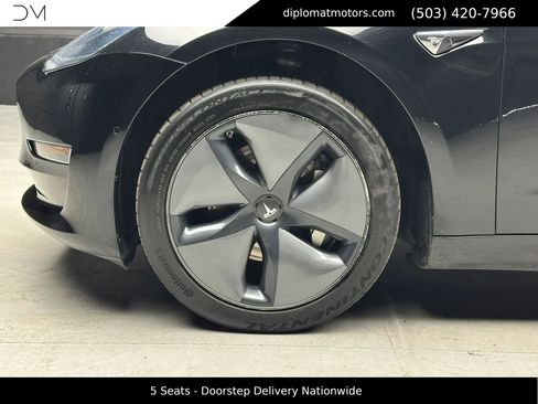 Used 2018 Tesla Model 3 Long Range image 36