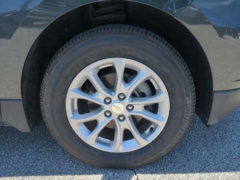 Used 2020 Chevrolet Equinox LT AWD/4WD image 11