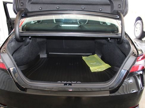 Used 2024 Toyota Camry SE FWD image 48
