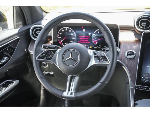 Certified 2026 Mercedes-Benz GLC 300 4MATIC image 15