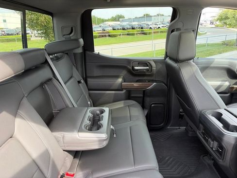 Used 2020 Chevrolet Silverado 1500 RST AWD/4WD image 40