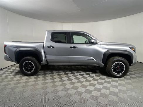 New 2025 Toyota Tacoma TRD Off-Road image 2