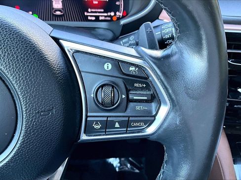Used 2023 Acura MDX SH-AWD w/ Technology Package image 18