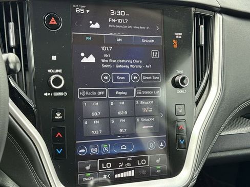 Used 2025 Subaru Outback Premium image 24