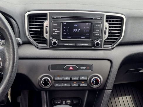 Used 2017 Kia Sportage LX FWD image 15