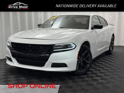 Used 2019 Dodge Charger SXT w/ Blacktop Package