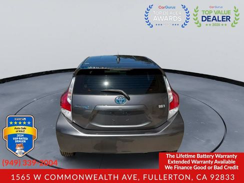 Used 2016 Toyota Prius C Four FWD image 4