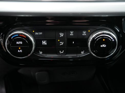 New 2026 Chevrolet Trax LT w/ Driver Confidence Package image 8