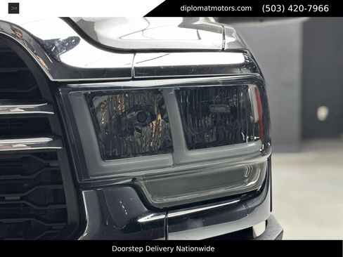 Used 2024 RAM 3500 Tradesman w/ Chrome Appearance Group image 13