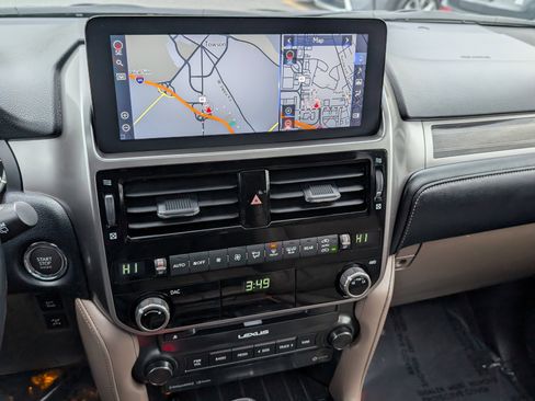 Used 2023 Lexus GX 460 Premium image 31