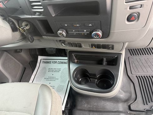 Used 2018 Nissan NV 1500 SV RWD image 18