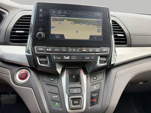 Used 2018 Honda Odyssey EX-L image 19