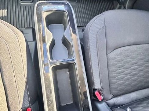 Certified 2024 Nissan Pathfinder SV w/ SV Premium Package image 31