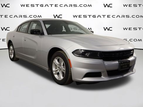 Used 2023 Dodge Charger SXT image 40
