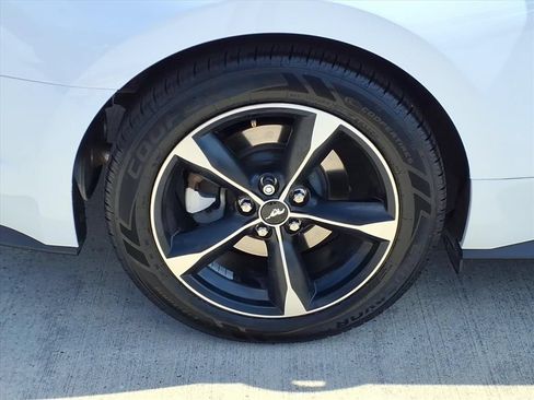 Used 2023 Ford Mustang Coupe RWD image 13