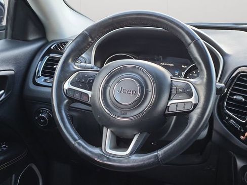 Used 2019 Jeep Compass Limited image 18