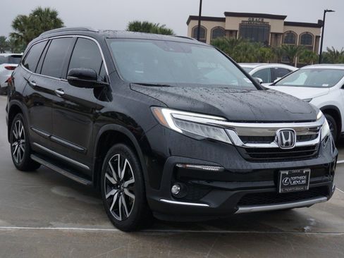 Used 2019 Honda Pilot Elite image 3
