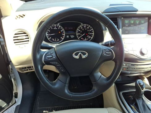 Used 2019 INFINITI QX60 Luxe w/ Essential Package AWD/4WD image 7