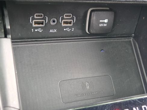 Certified 2023 Jeep Grand Cherokee Altitude AWD/4WD image 11