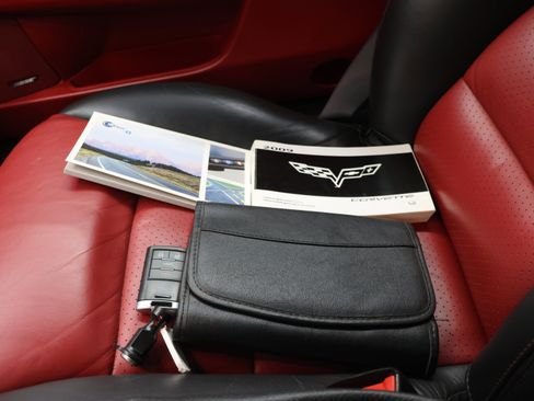 Used 2009 Chevrolet Corvette Coupe w/ Preferred Equipment Group RWD image 41