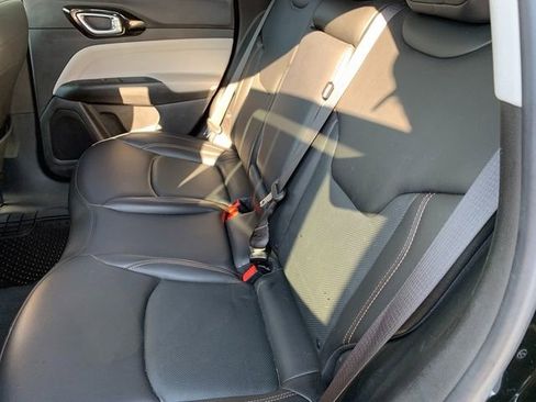 Used 2022 Jeep Compass Limited image 16