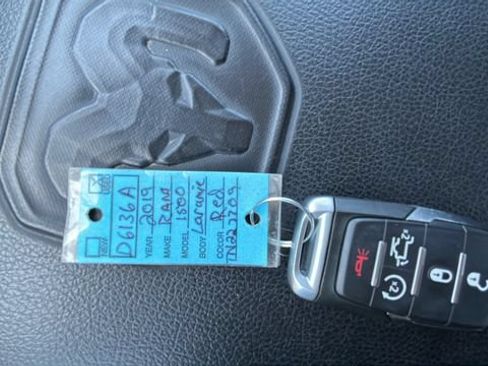 Used 2019 RAM 1500 Laramie AWD/4WD image 28