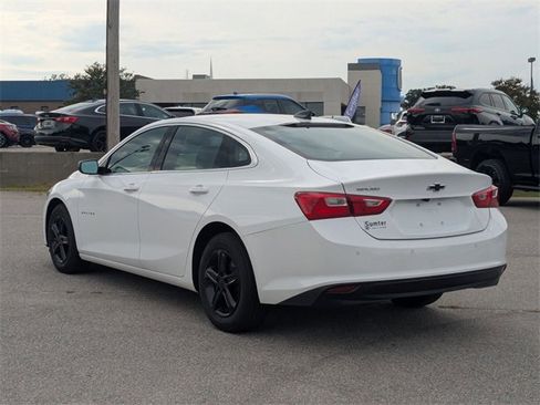 Used 2024 Chevrolet Malibu LS w/ Driver Confidence Package image 5