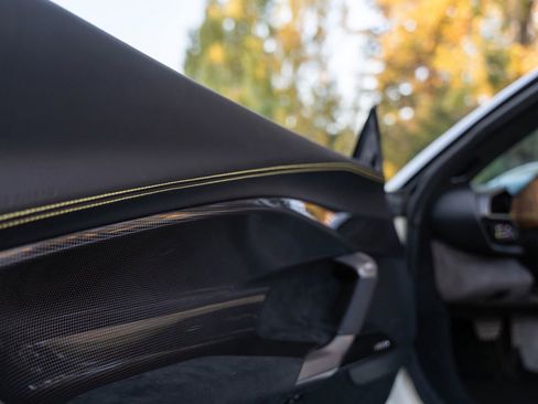 Used 2023 Ferrari 296 GTS image 37