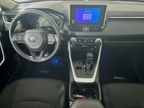 Used 2024 Toyota RAV4 XLE w/ Convenience Package FWD image 27