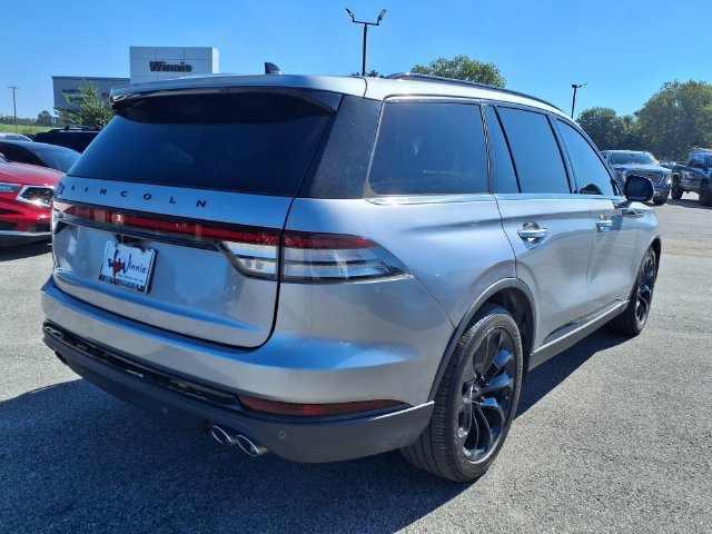 Used 2021 Lincoln Aviator Reserve w/ Elements Package Plus RWD image 8