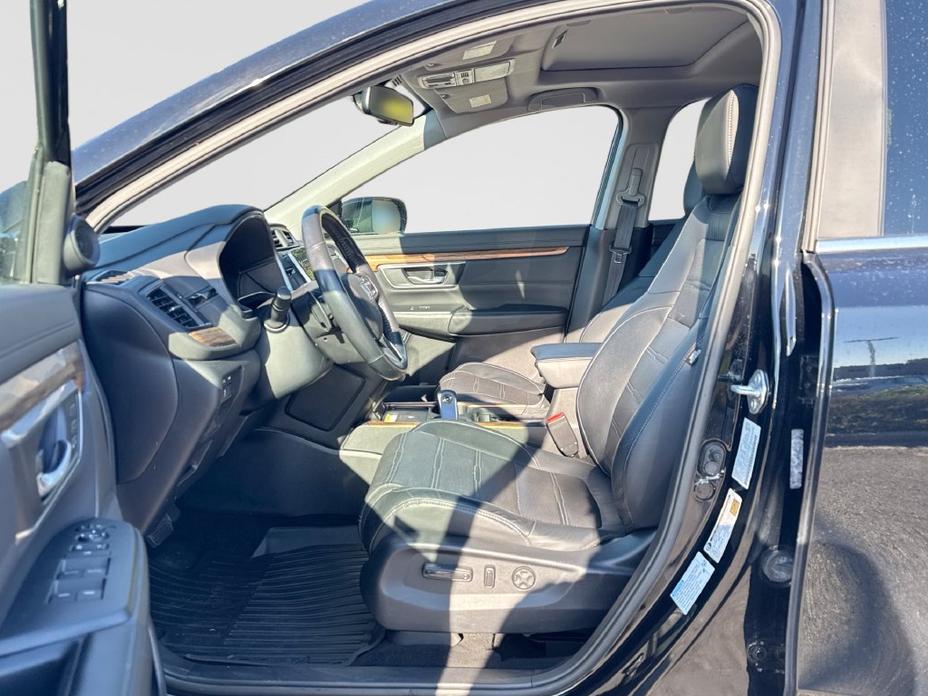 Used 2022 Honda CR-V Touring image 13