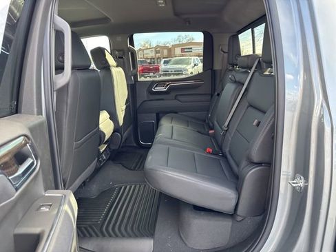 New 2026 Chevrolet Silverado 1500 LT w/ Z71 Off-Road Package image 14