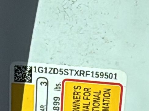 Used 2024 Chevrolet Malibu LT image 32