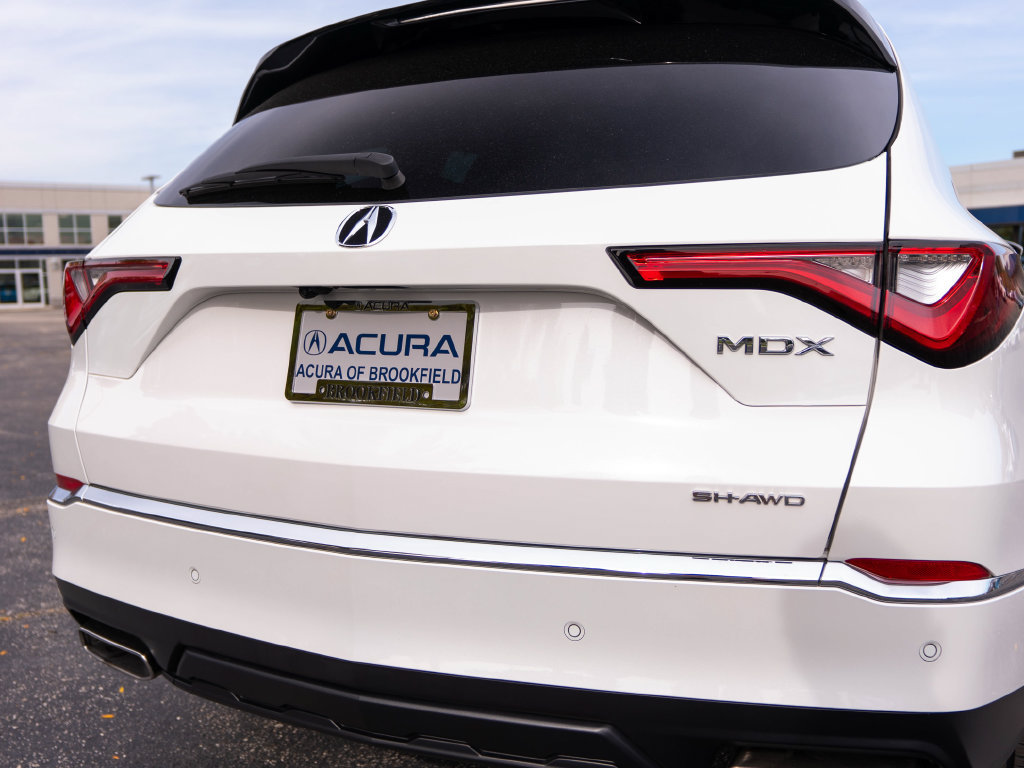 Certified 2024 Acura MDX w/ Technology Package AWD/4WD image 18
