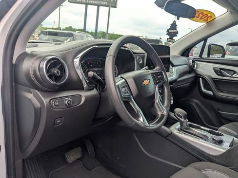 Used 2025 Chevrolet Blazer LT w/ Driver Confidence Package FWD image 13