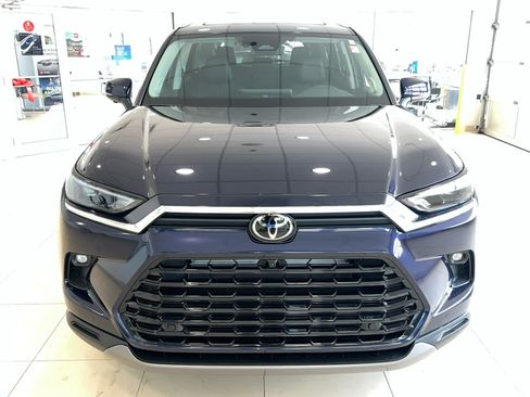 New 2026 Toyota Grand Highlander Limited AWD/4WD image 3