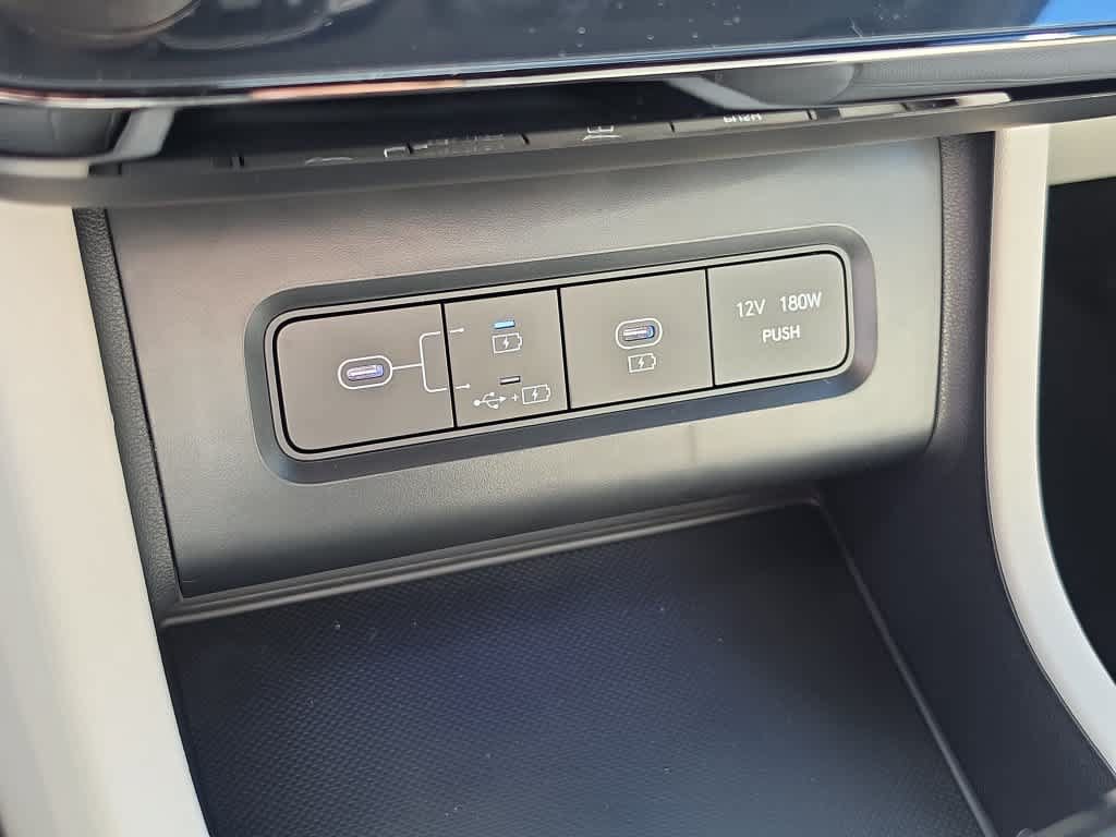 New 2026 Hyundai Tucson Limited FWD image 33