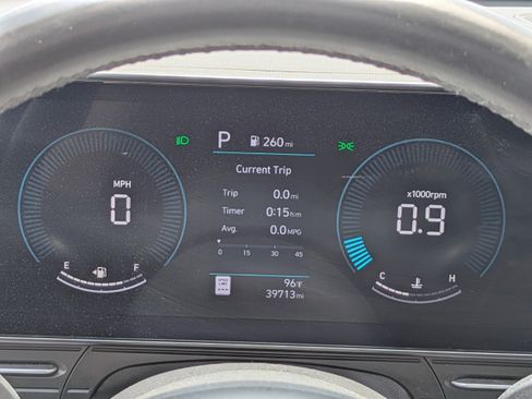 Used 2025 Hyundai Kona SEL FWD image 29