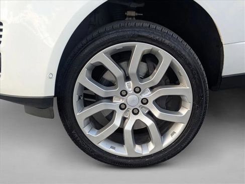 Used 2016 Land Rover Range Rover Supercharged image 26