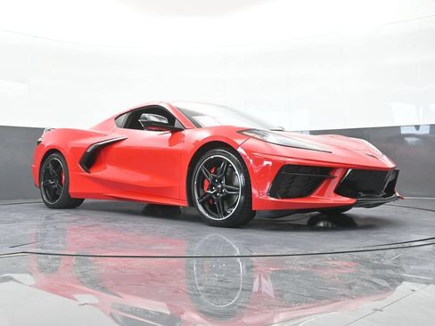 Used 2020 Chevrolet Corvette Stingray Preferred Cpe w/ 2LT Preferred Equipment Group RWD image 58