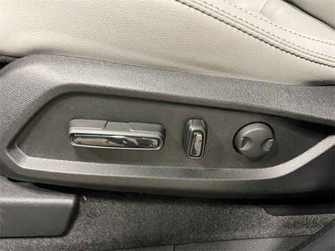 New 2025 Honda Pilot EX-L image 14