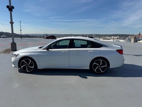 Certified 2022 Honda Accord Sport Special Edition image 10