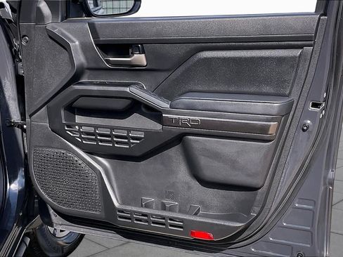 Used 2025 Toyota Tacoma TRD Sport RWD image 20