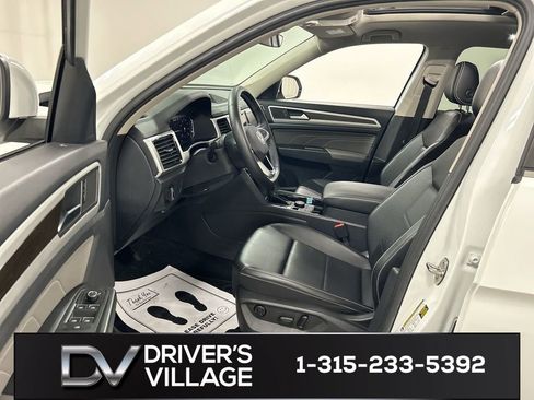 Certified 2022 Volkswagen Atlas SE AWD/4WD image 9